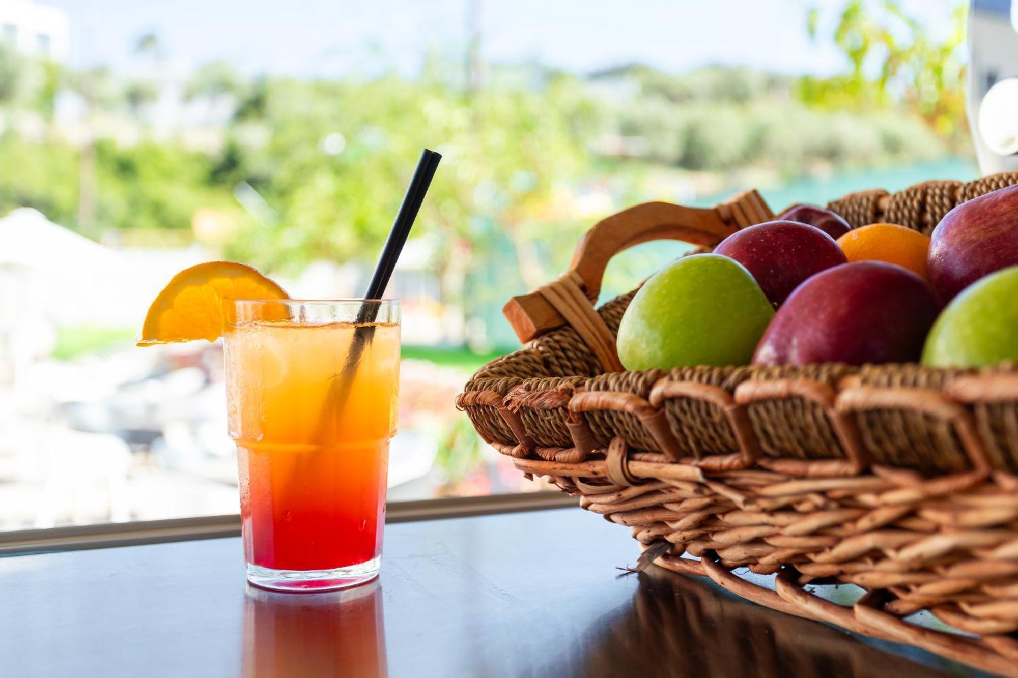 Azul Eco Hotel อาเยียกาลินี ภายนอก รูปภาพ