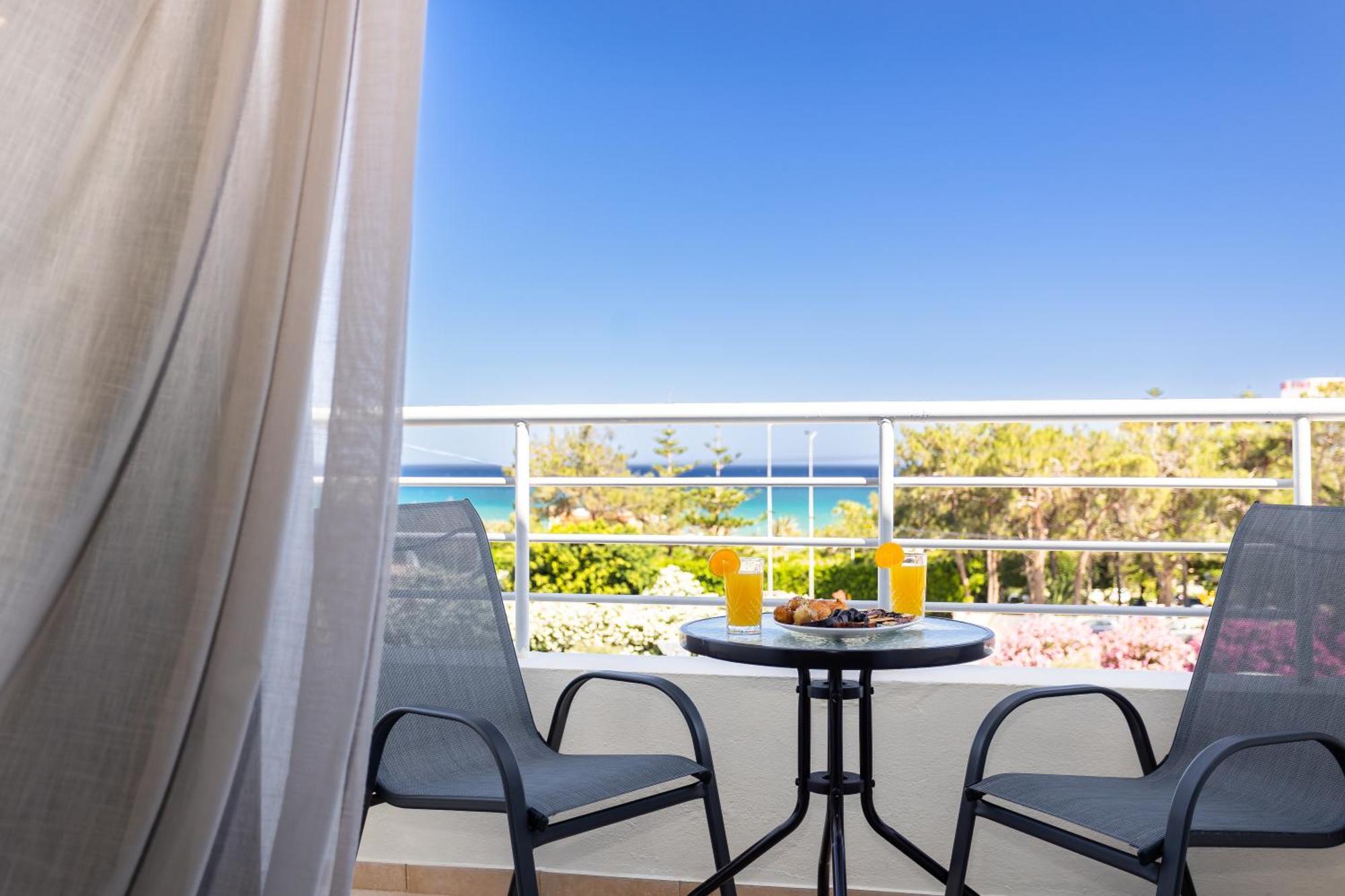 Azul Eco Hotel อาเยียกาลินี ภายนอก รูปภาพ